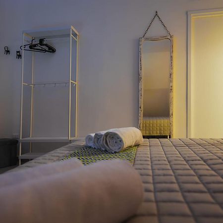 Essenza Suite Siracusa Con Jacuzzi Privata Siraküza Dış mekan fotoğraf